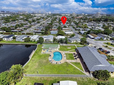 Centrally located with easy access to main roads, schools and - photo 45