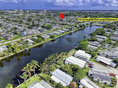Centrally located with easy access to main roads, schools and - photo 46