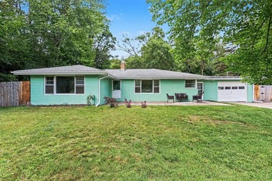 Sanford's Most Recognizable House Has a Few Surprises Inside If - photo 1