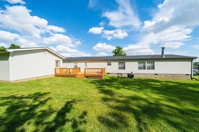 This thoughtfully configured 2128 sq ft home offers 4 bedrooms - photo 4