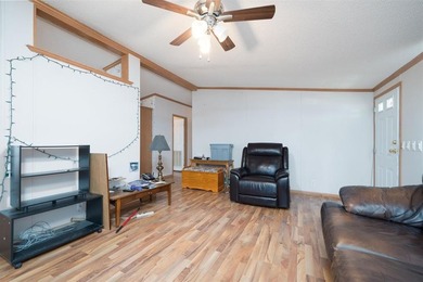 This thoughtfully configured 2128 sq ft home offers 4 bedrooms - photo 9
