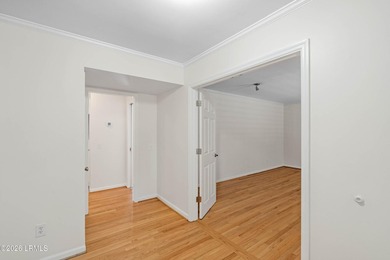Welcome to 11 Redwood Lane on desirable Lady's Island! Situated - photo 10
