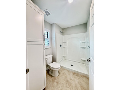 Rare to find new CBS home, Metal Roof, Bright Split floor plan - photo 15