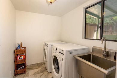 Nestled in a desirable South Kihei cul-de-sac, this 4-bedroom - photo 17