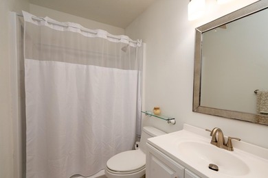 Nestled in a desirable South Kihei cul-de-sac, this 4-bedroom - photo 18
