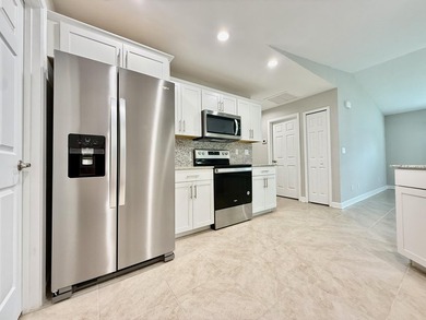 Rare to find new CBS home, Metal Roof, Bright Split floor plan - photo 29