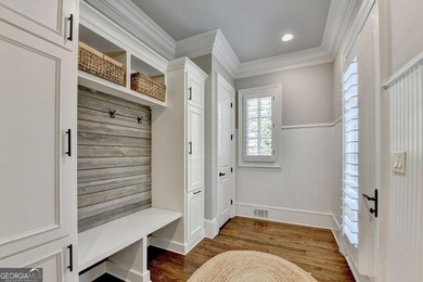 Welcome to this exquisite 5 BED / 6.5 BATH LUXURY ESTATE, with - photo 30
