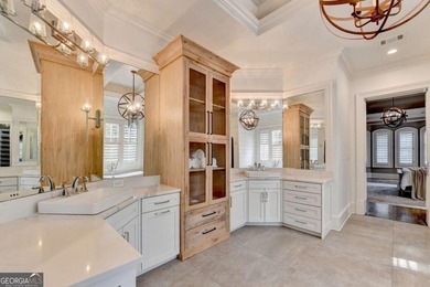 Welcome to this exquisite 5 BED / 6.5 BATH LUXURY ESTATE, with - photo 36