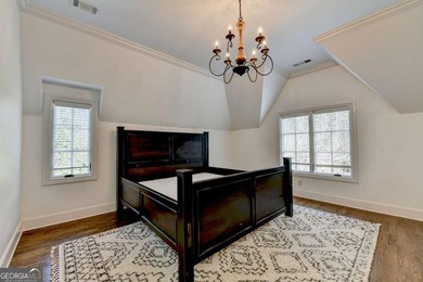 Welcome to this exquisite 5 BED / 6.5 BATH LUXURY ESTATE, with - photo 47