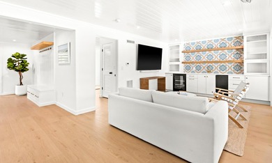 Welcome to 186 Magnolia Street - Where Old Grayton Soul Meets - photo 10