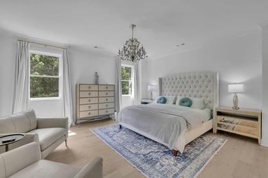 LUXURY, LIFESTYLE, VALUE! Welcome to an extraordinary - photo 5