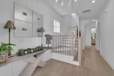 LUXURY, LIFESTYLE, VALUE! Welcome to an extraordinary - photo 9