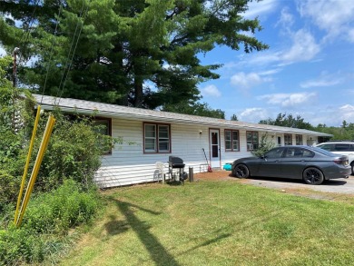 Lake Townhome/Townhouse For Sale in Kiamesha Lake, New York