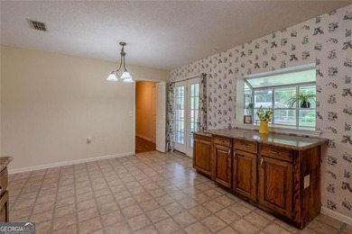 Welcome home to 133 English St, where pristine condition meets - photo 8