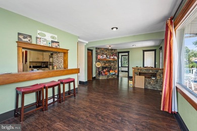 Welcome to 2241 Spruce St, a charming 1925 Craftsman Colonial - photo 12