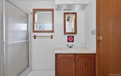Tucked away in Calverton Meadows, a private setting within a - photo 17