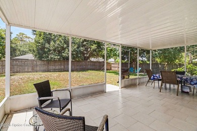 Welcome home to this beautifully maintained 3-bedroom, 2-bath - photo 21