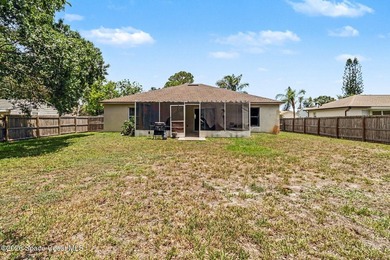 Welcome home to this beautifully maintained 3-bedroom, 2-bath - photo 23