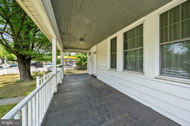 Welcome to 2241 Spruce St, a charming 1925 Craftsman Colonial - photo 25