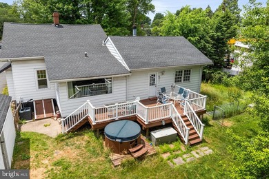 Welcome to 2241 Spruce St, a charming 1925 Craftsman Colonial - photo 26