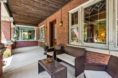 Welcome to this spacious, jumbo three-story all-brick home - photo 8