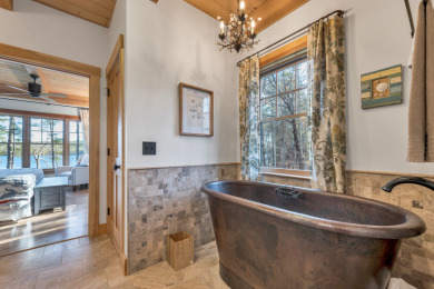 Stunning Timber Frame Waterfront PLUS Charming Rental cottage - photo 21