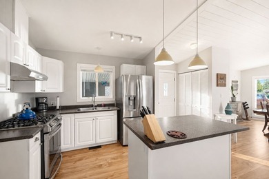 Welcome to 2853 Lower Glenrosa Road Rancher Living Meets - photo 11