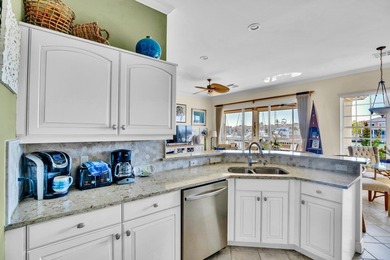 Fabulous GH Waterfront pool home with dock and Casita. Stunning - photo 6