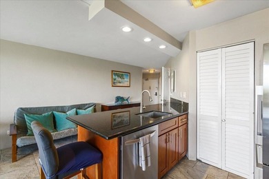 TOP FLOOR OCEANVIEW AT MAUI SUNSET Maui Sunset A513 is a - photo 39