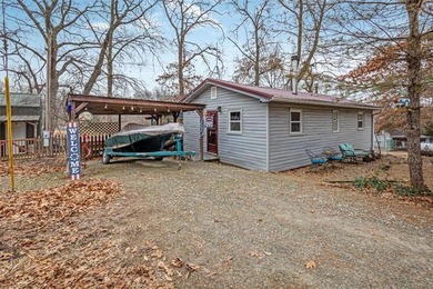 (private lake, pond, coastal) Home For Sale in Lathrop Missouri