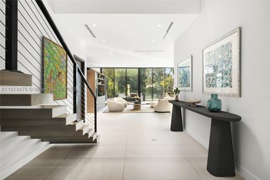 Discover contemporary luxury in this brand-new tranquil Miami - photo 11
