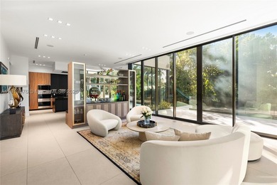 Discover contemporary luxury in this brand-new tranquil Miami - photo 16