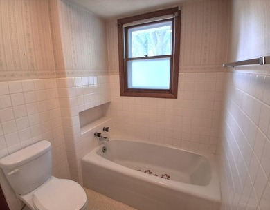 Welcome to 1232 Driftwood Drive-a cherished, one-owner custom - photo 17