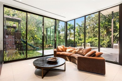 Discover contemporary luxury in this brand-new tranquil Miami - photo 21