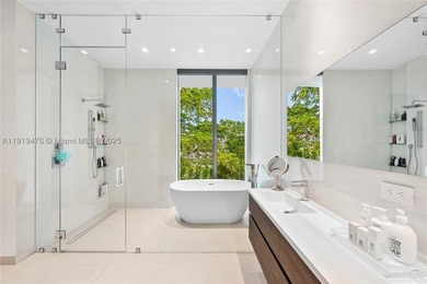 Discover contemporary luxury in this brand-new tranquil Miami - photo 28