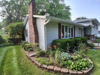 Welcome to 1232 Driftwood Drive-a cherished, one-owner custom - photo 30