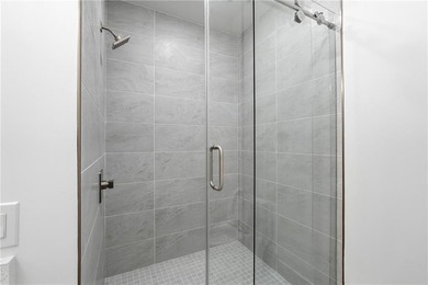 Only 7 remain! Move-in ready with closeout incentives. Receive - photo 31