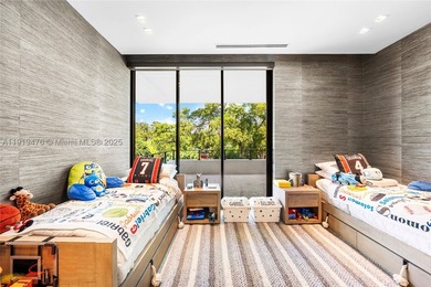 Discover contemporary luxury in this brand-new tranquil Miami - photo 36