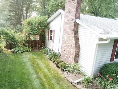 Welcome to 1232 Driftwood Drive-a cherished, one-owner custom - photo 39