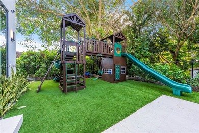 Discover contemporary luxury in this brand-new tranquil Miami - photo 49