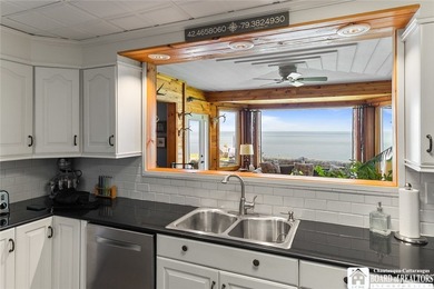 Spectacular Lake Erie Waterfront! This beautifully updated 4-5 - photo 8