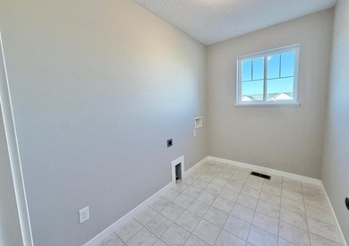 Two Story modern styled home with a thoughtfully crafted - photo 10