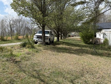 Affordable Nolin Lake getaway, weekend retreat, Private setting - photo 7