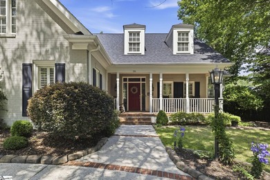 Welcome to this stunning brick home in sought-after Pebble Creek - photo 2