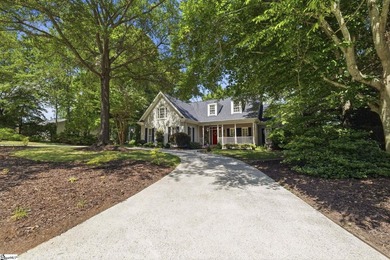 Welcome to this stunning brick home in sought-after Pebble Creek - photo 3