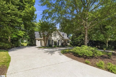 Welcome to this stunning brick home in sought-after Pebble Creek - photo 4