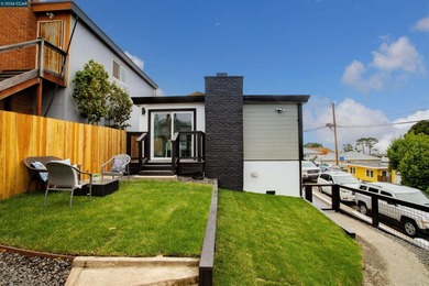 Beautifully remodeled 3-bedroom, 2-bathroom home perfectly - photo 22