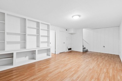 Charming Urban Retreat in Richardson Near UTD!! Nestled in the - photo 23