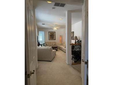 Location & Luxury! Super low 300/m HOA, on prime lot, spacious - photo 35