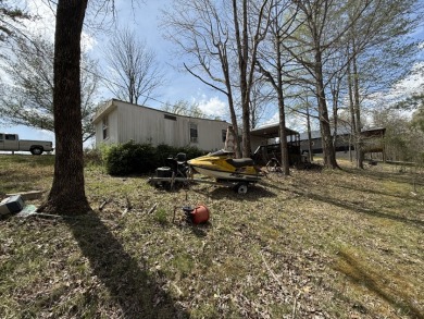 Affordable Nolin Lake getaway, weekend retreat, Private setting - photo 3